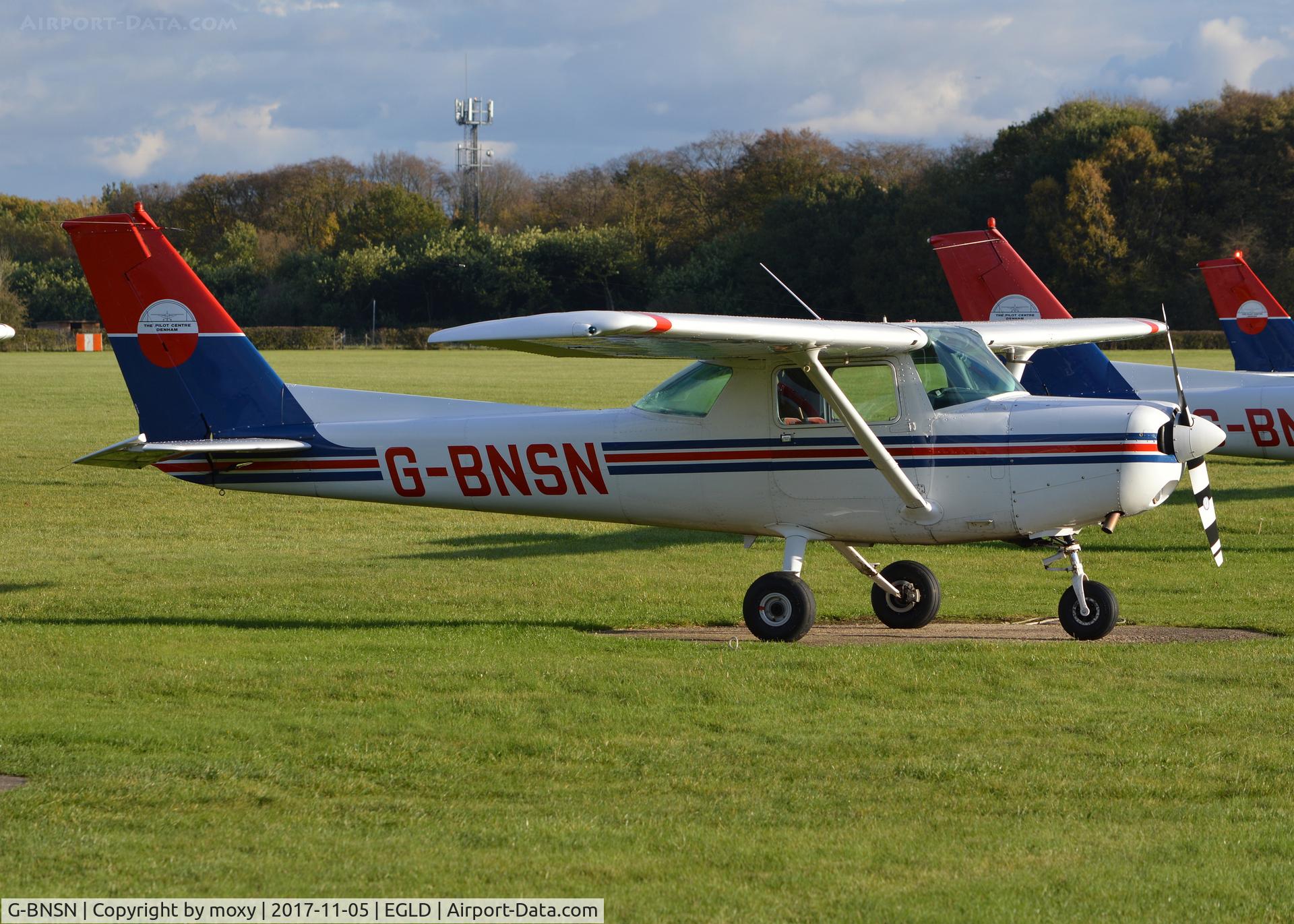 G-BNSN, 1983 Cessna 152 C/N 152-85776, Cessna 152 at Denham. Ex N94738