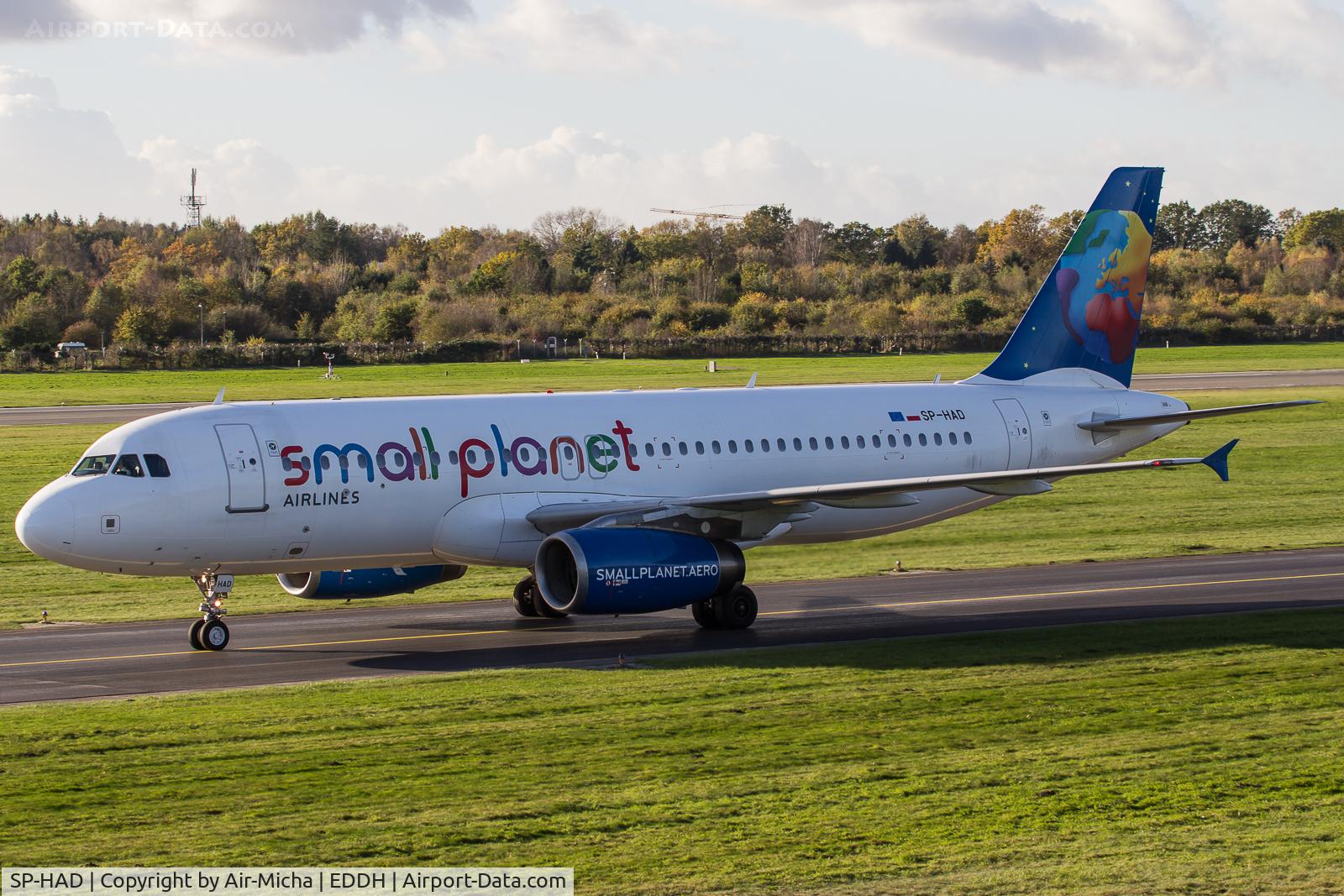 SP-HAD, 2003 Airbus A320-232 C/N 2016, Small Planet Poland