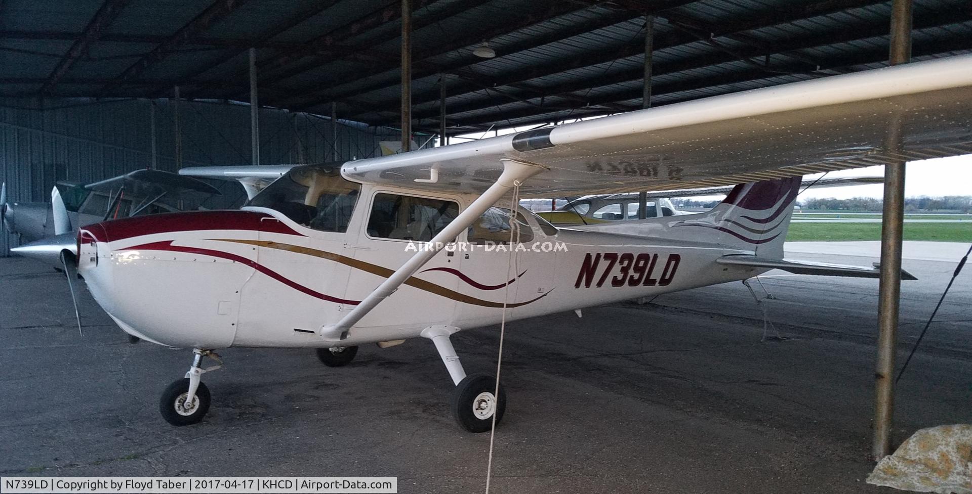 N739LD, 1978 Cessna 172N C/N 17270620, Hangared at Hutchinson MN