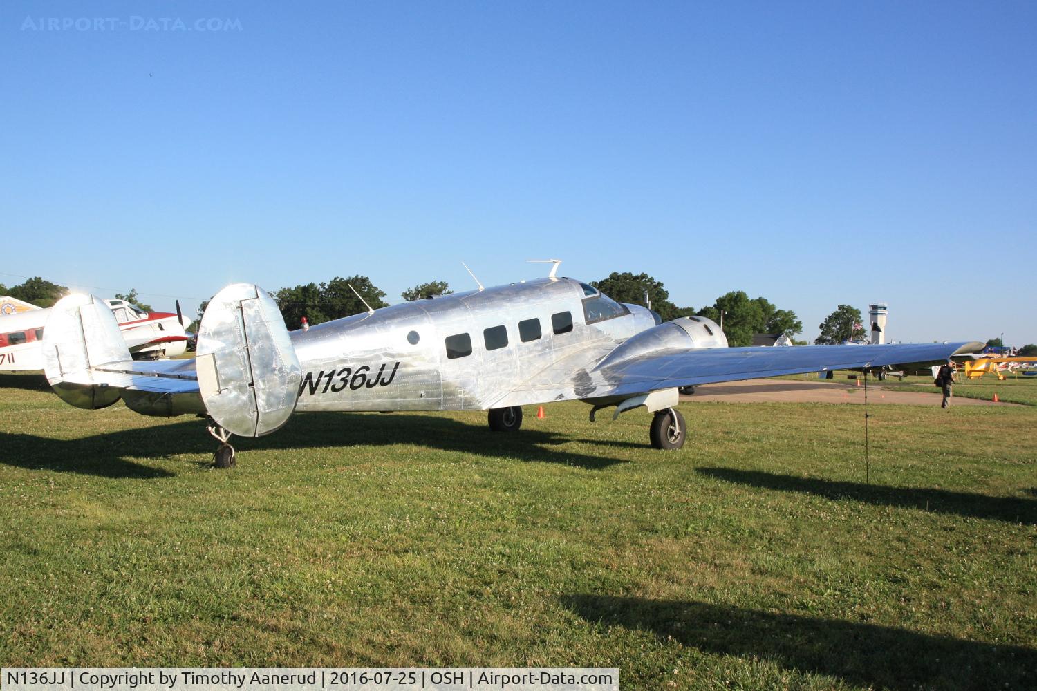 N136JJ, 1957 Beech E18S C/N BA-318, 1957 Beech E18S, c/n: BA-318