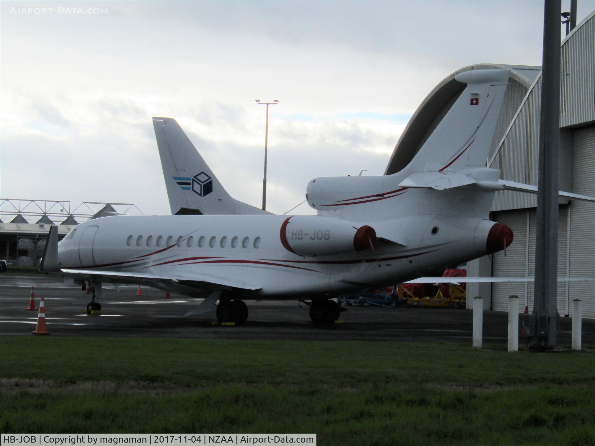 HB-JOB, 2009 Dassault Falcon 7X C/N 080, been here a while