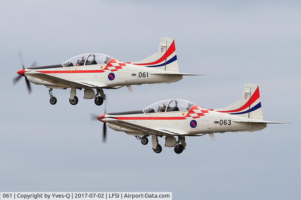 061, Pilatus PC-9M C/N 624, Pilatus PC-9M, Croatian Air Force aerobatic team, Take off rwy 29, St Dizier-Robinson Air Base 113 (LFSI) Open day 2017