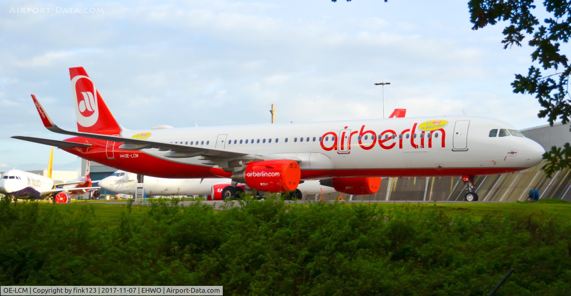 OE-LCM, 2015 Airbus A321-211 C/N 6432, air berlin A321