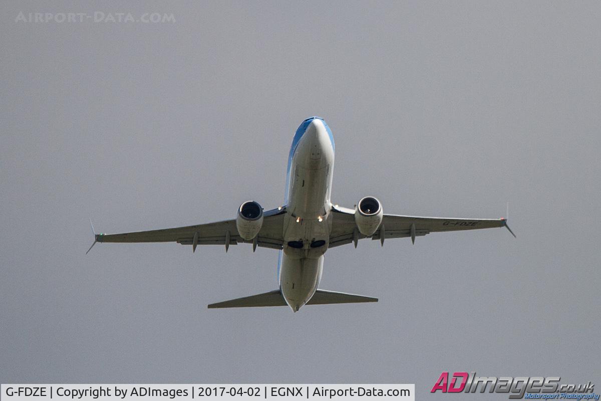 G-FDZE, 2008 Boeing 737-8K5 C/N 35137, G-FDZE on takeoff from east midlands airport