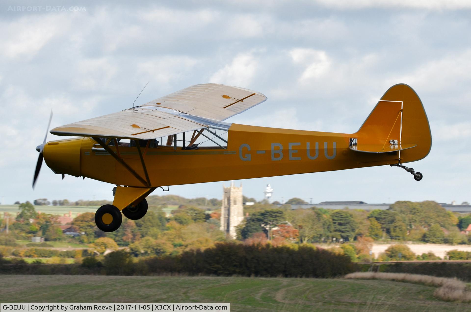 G-BEUU, 1951 Piper L-18C Super Cub (PA-18-95) C/N 18-1551, Landing at Northrepps.