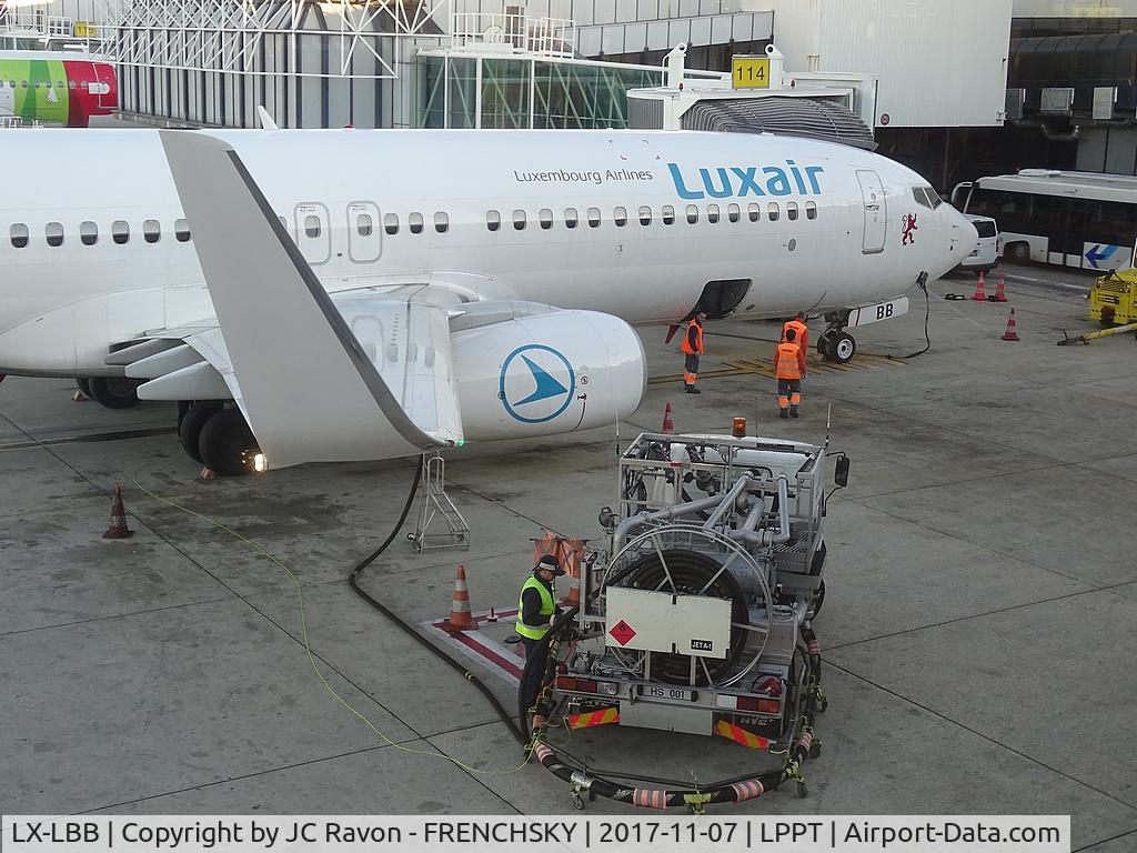 LX-LBB, 2015 Boeing 737-86J C/N 36875, LG3759 from Luxembourg (LUX) gate 114