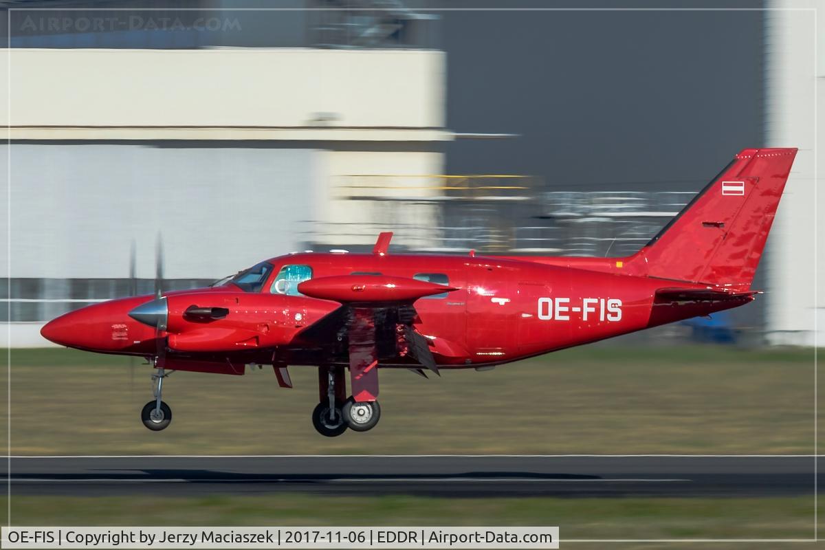 OE-FIS, Piper PA-31T1 Cheyenne I C/N 31T-1104015, Piper PA-31T1 Cheyenne I