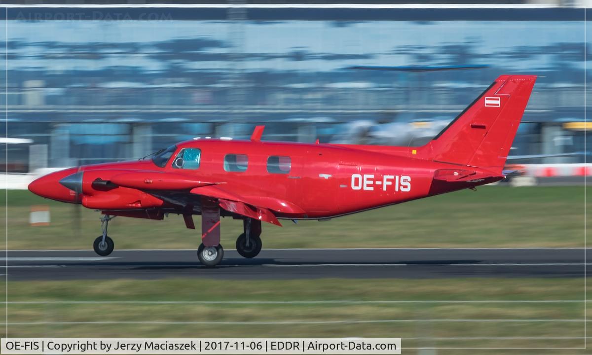 OE-FIS, Piper PA-31T1 Cheyenne I C/N 31T-1104015, Piper PA-31T1 Cheyenne I