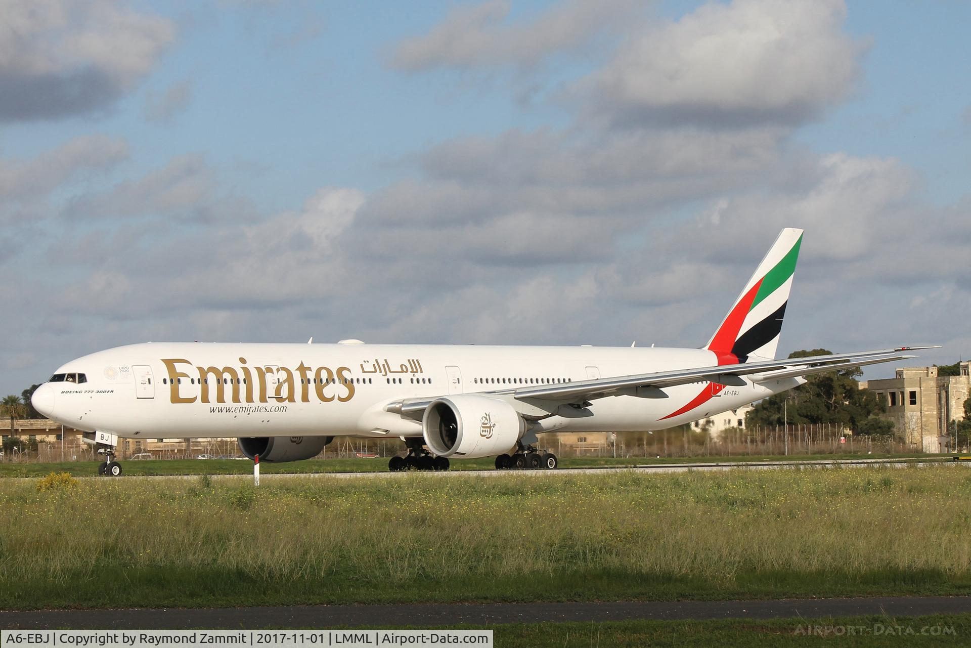 A6-EBJ, 2005 Boeing 777-36N/ER C/N 32787, B777 A6-EBJ Emirates Airlines