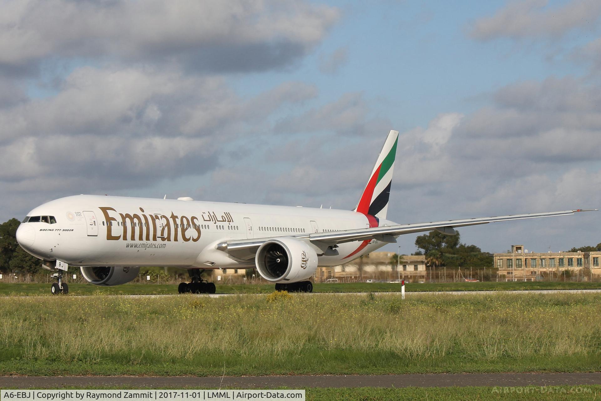A6-EBJ, 2005 Boeing 777-36N/ER C/N 32787, B777 A6-EBJ Emirates Airlines