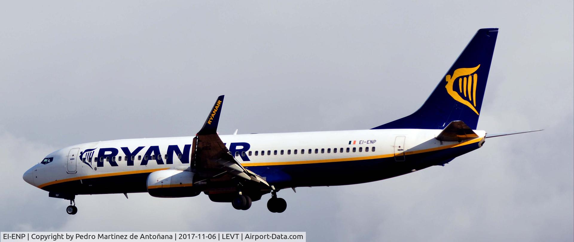 EI-ENP, 2010 Boeing 737-8AS C/N 40304, Foronda - Vitoria-Gasteiz - España