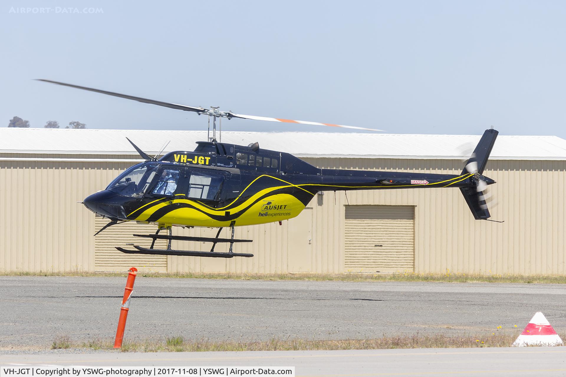 VH-JGT, 1975 Bell 206B JetRanger II C/N 1822, Ausjet/Heli Experiences (VH-JGT) Bell 206B Jet Ranger III from Wagga Wagga Airport.