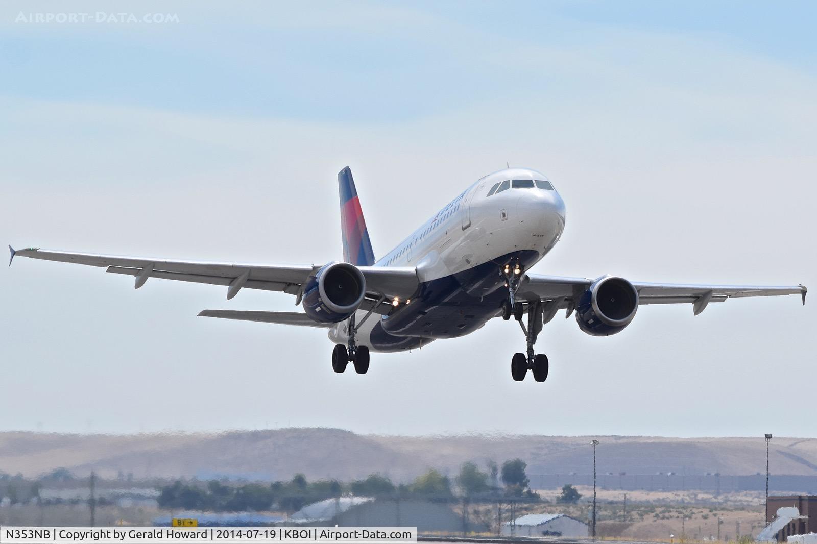 N353NB, 2002 Airbus A319-114 C/N 1828, Departing RWY 28L.