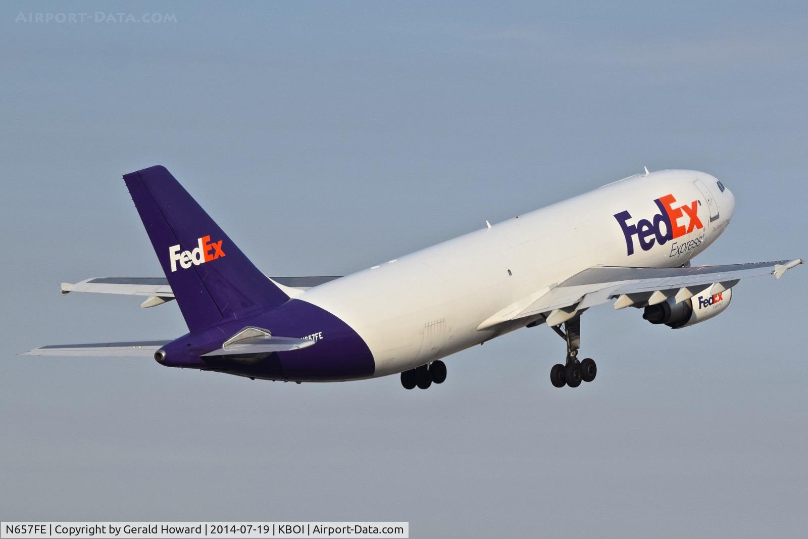 N657FE, 1995 Airbus A300F4-605R C/N 748, Departing BOI