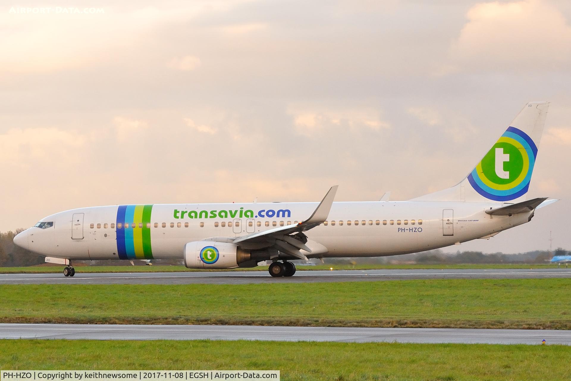 PH-HZO, 2007 Boeing 737-8K2 C/N 34169, Arriving at Norwich for paintwork.
