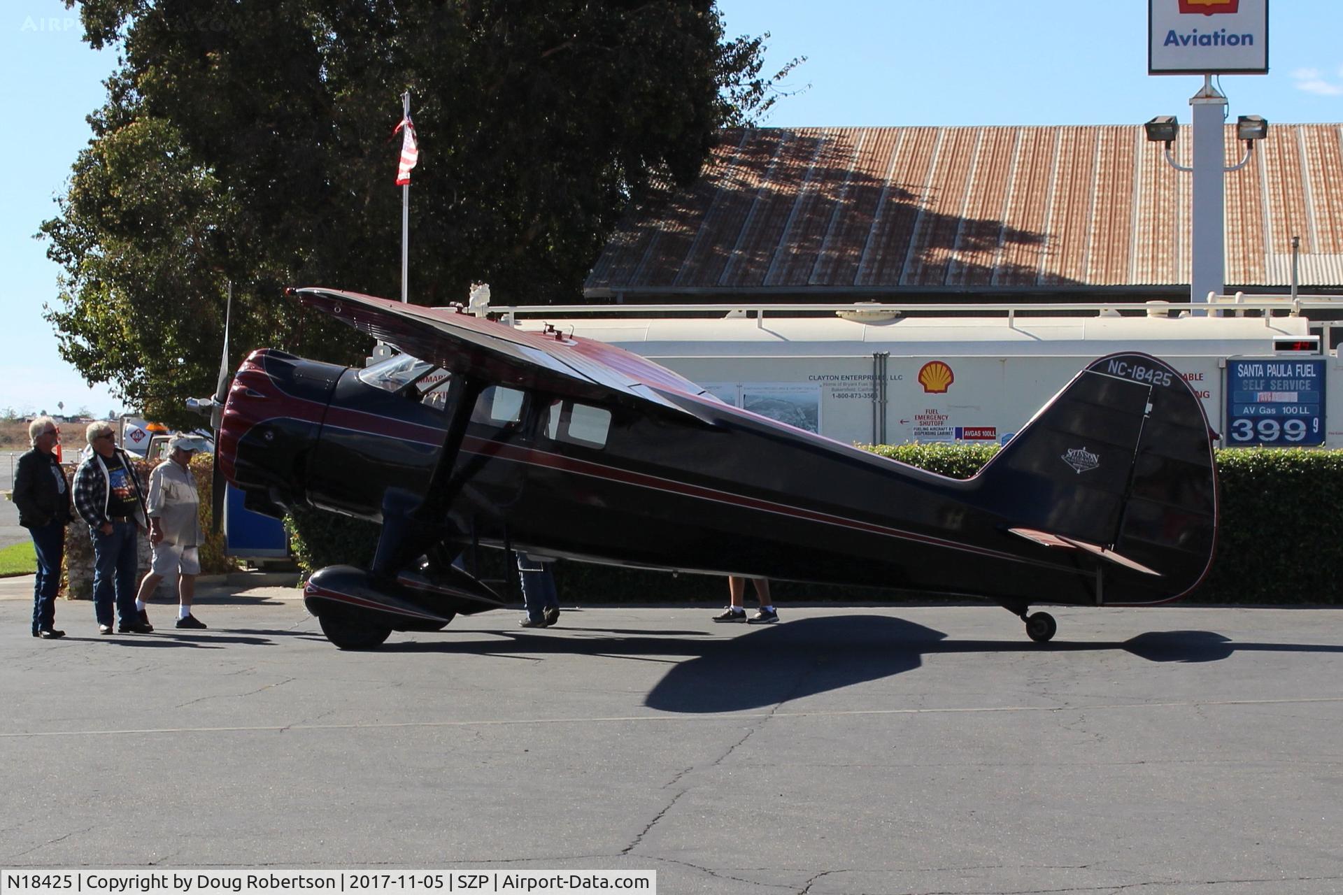 N18425, 1937 Stinson SR-9F Reliant C/N 5715, 1937 Stinson SR-9F 'Gullwing' RELIANT, Pratt & Whitney R-985 Wasp Jr. upgrade from original Wright 450 Hp radial, quite the attraction at Fuel Dock