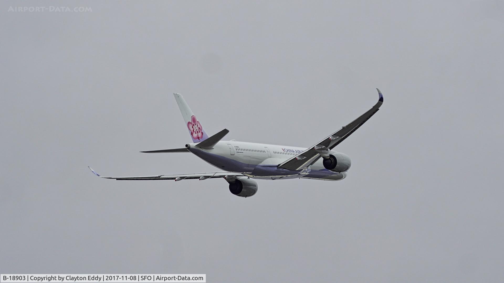 B-18903, 2016 Airbus A350-941 C/N 066, SFO 2017.