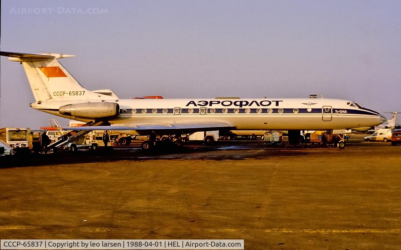 CCCP-65837, 1974 Tupolev Tu-134A C/N 17114, Helsinki 1.4.1988