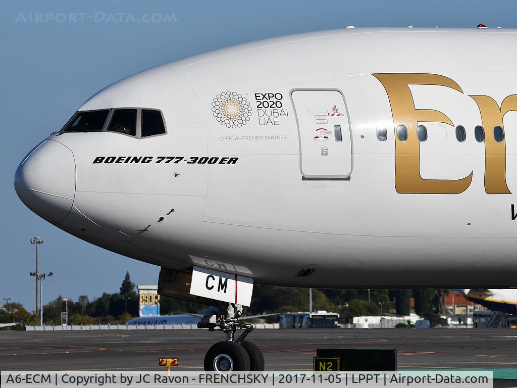 A6-ECM, 2009 Boeing 777-36N/ER C/N 37703, Emirates EK192 departure and take off runway 03 to Dubai