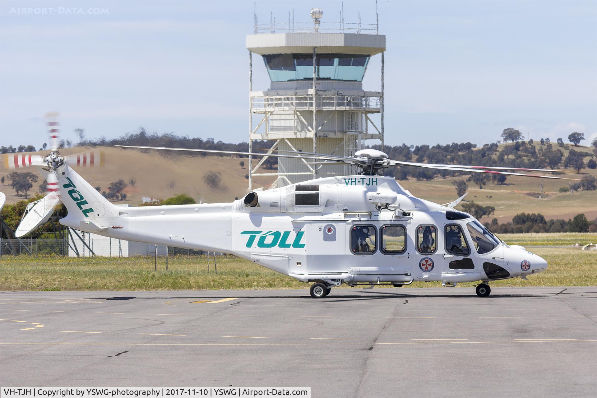 VH-TJH, 2016 Leonardo-Finmeccanica AW-139 C/N 31721, Helicorp (VH-TJH) Leonardo-Finmeccanica AW139 at Wagga Wagga Airport