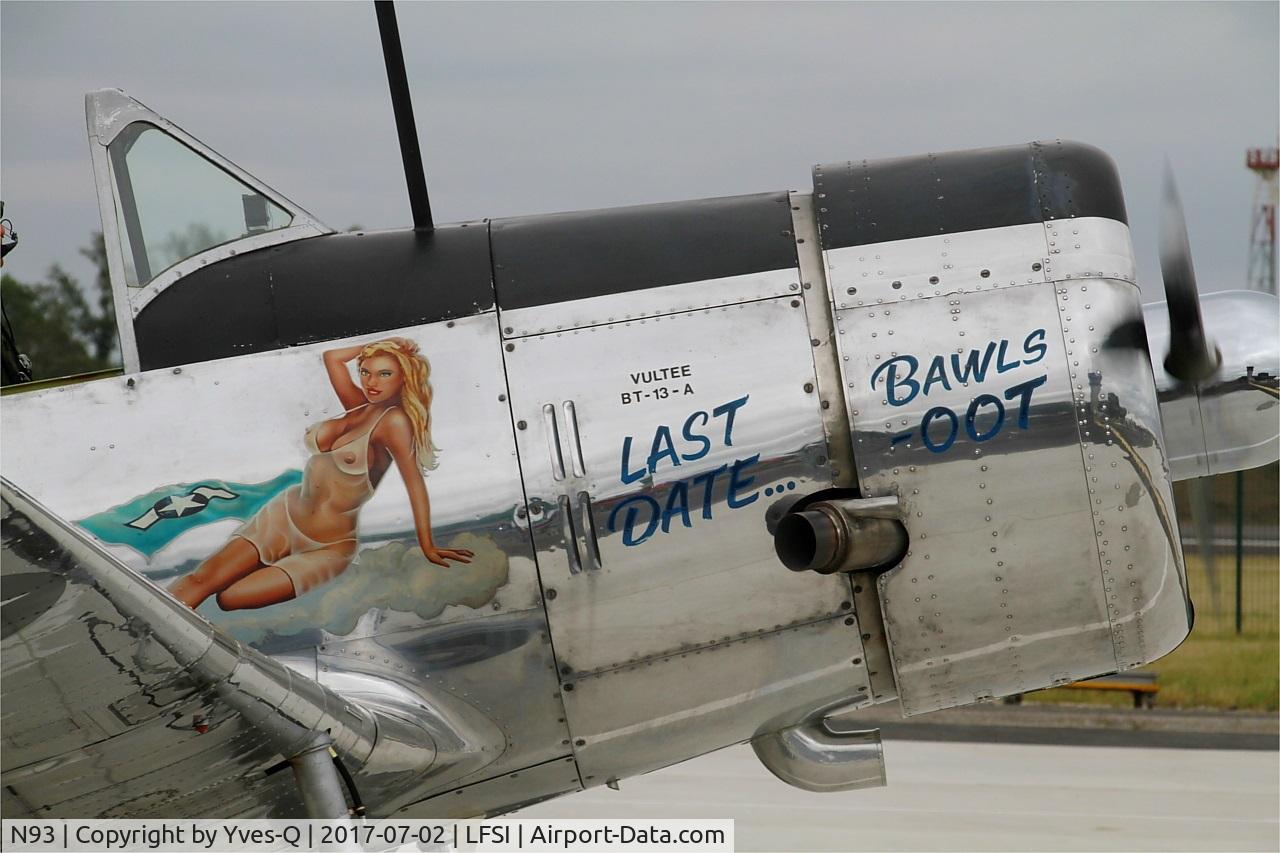 N93, 1943 Convair BT-13A Valiant C/N 9102, Convair BT-13A, Art noze, St Dizier-Robinson Air Base 113 (LFSI) Open day 2017