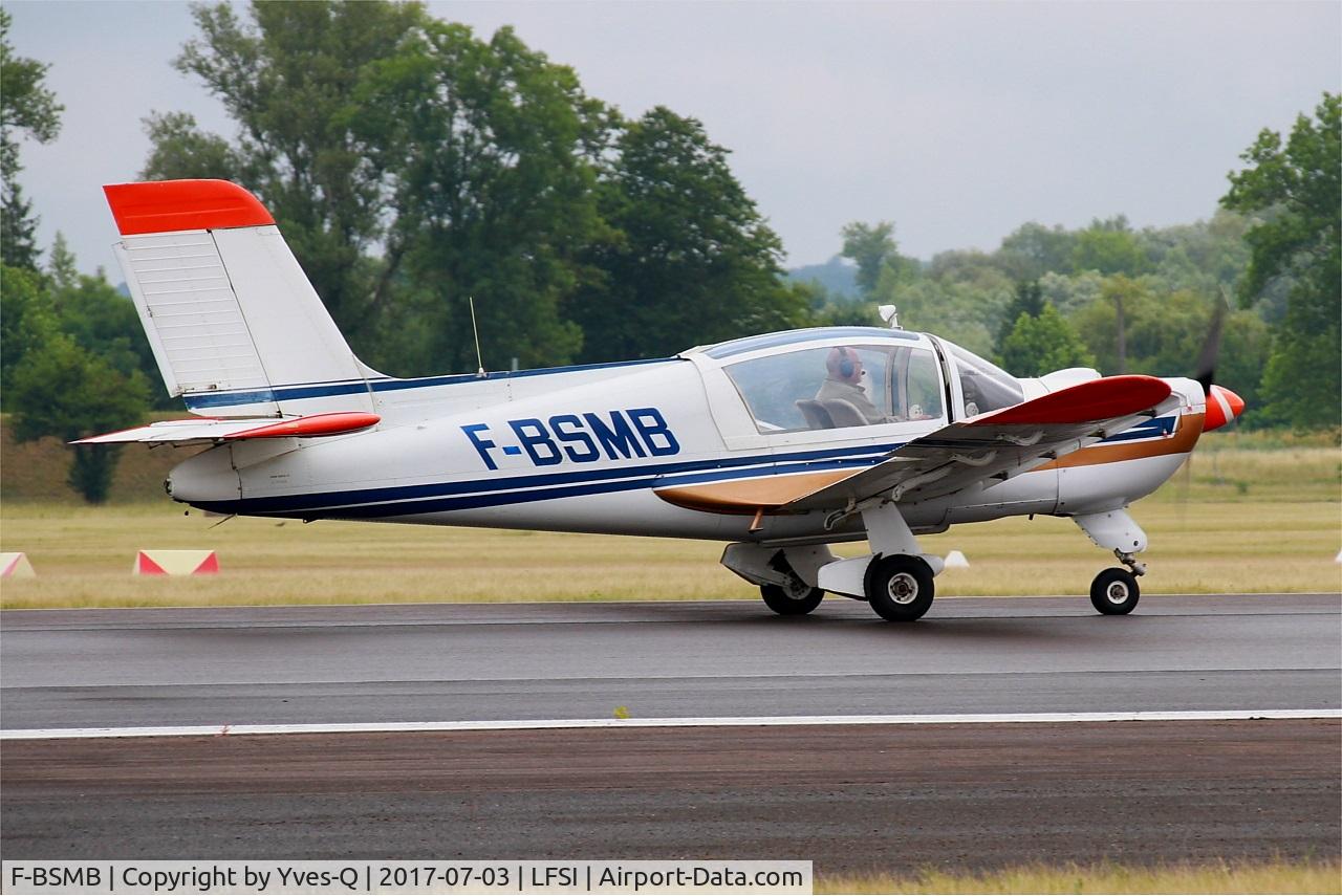 F-BSMB, , Socata MS-893A Rallye Commodore 180, Taxiing to holding point rwy 29, St Dizier-Robinson Air Base 113 (LFSI) Open day 2017