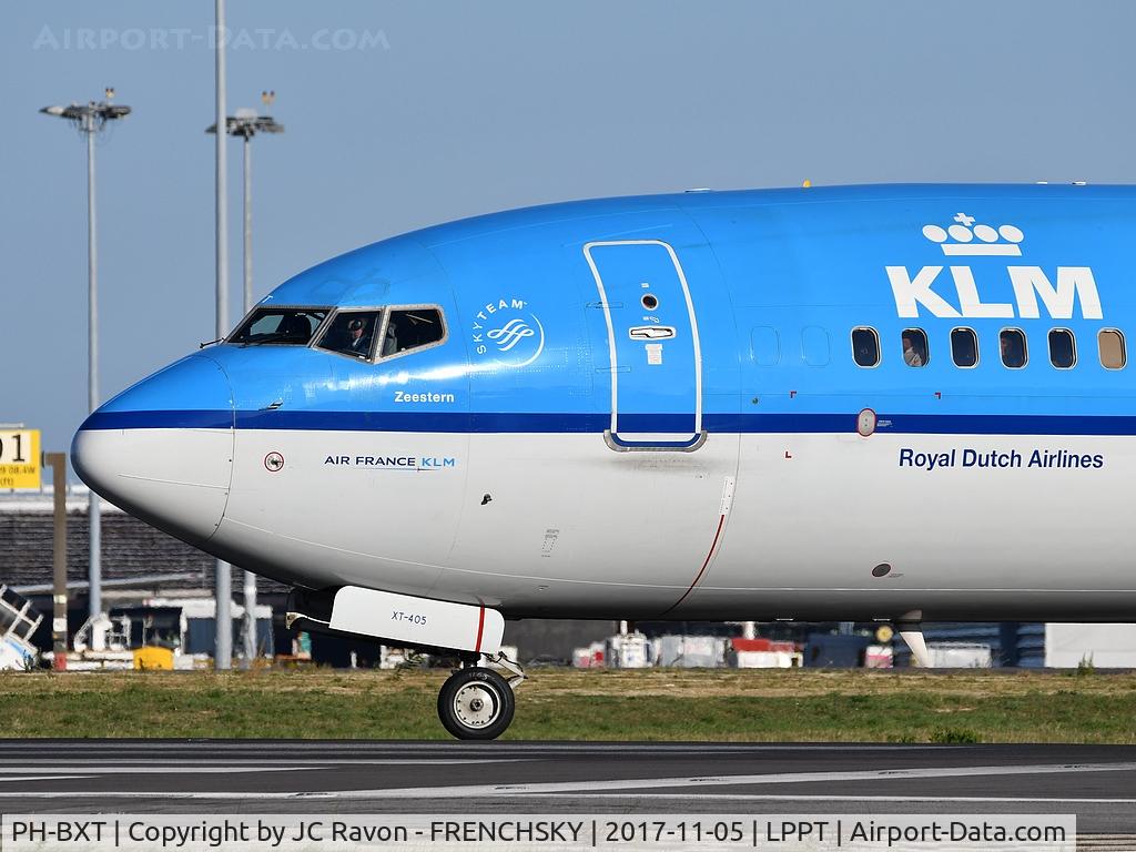 PH-BXT, 2004 Boeing 737-9K2 C/N 32944, Zeestern 1694 departure to Amsterdam