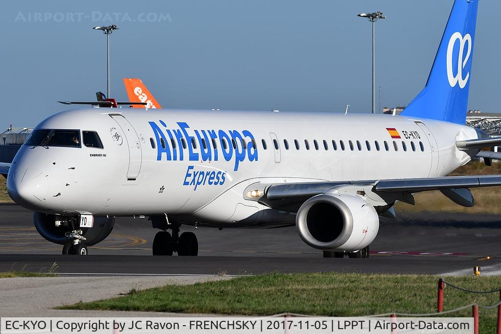 EC-KYO, 2009 Embraer 195LR (ERJ-190-200LR) C/N 19000276, Air Europa Express UX1150 to Madrid Barajas