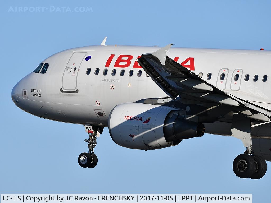 EC-ILS, 2002 Airbus A320-214 C/N 1809, IBERIA 3102 from Madrid Barajas