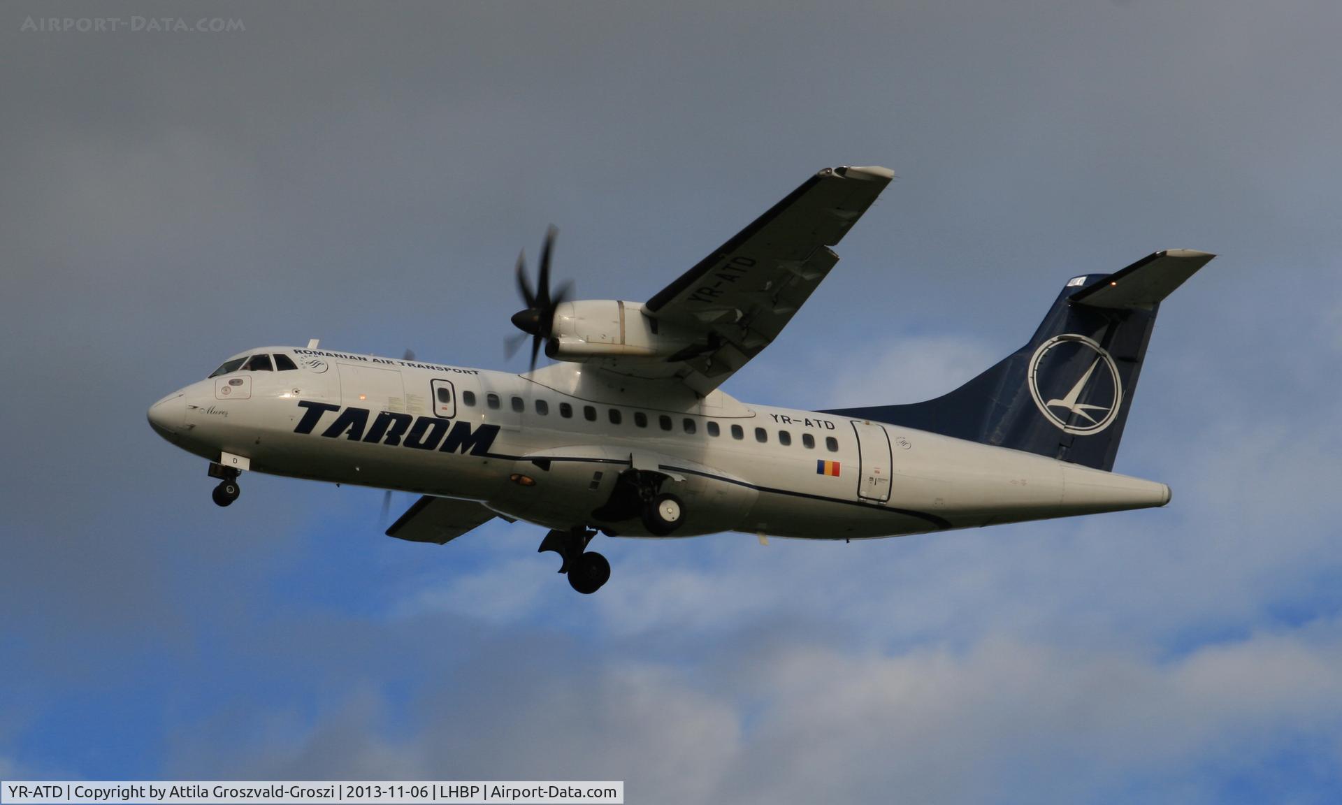 YR-ATD, 1998 ATR 42-500 C/N 591, BUD-Budapest Liszt Ferenc International Airport, Hungary