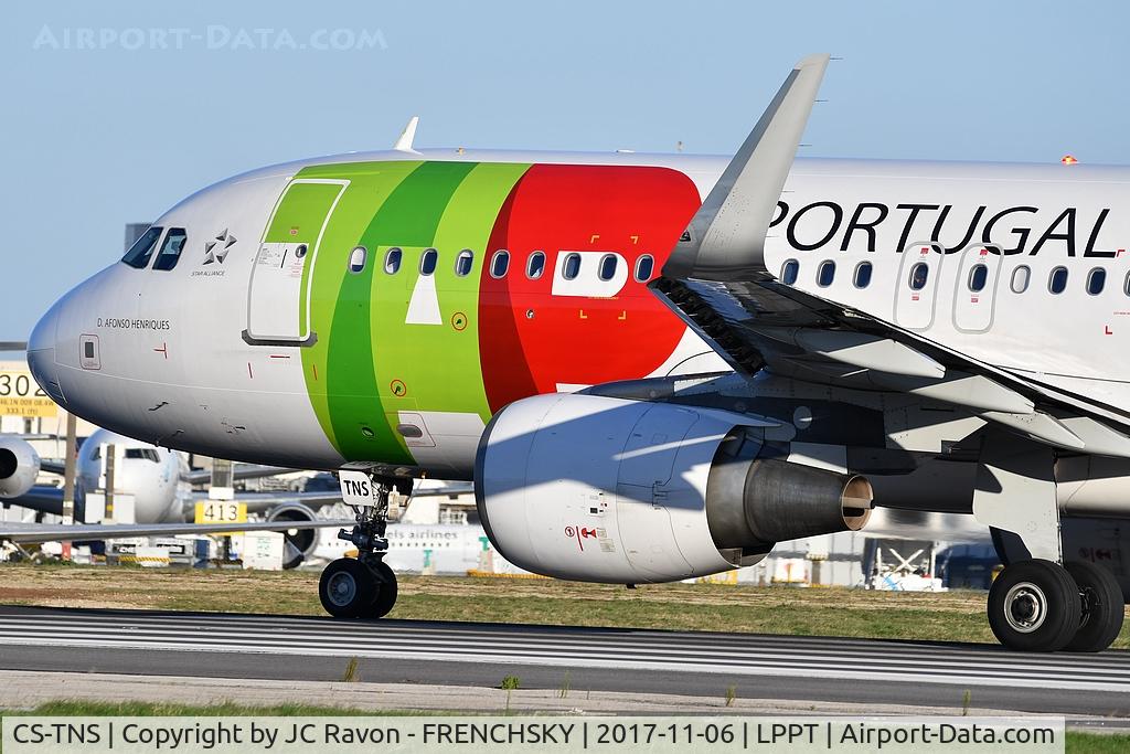 CS-TNS, 2009 Airbus A320-214 C/N 4021, TAP Air Portugal 752 departure to Copenhagen (CPH)