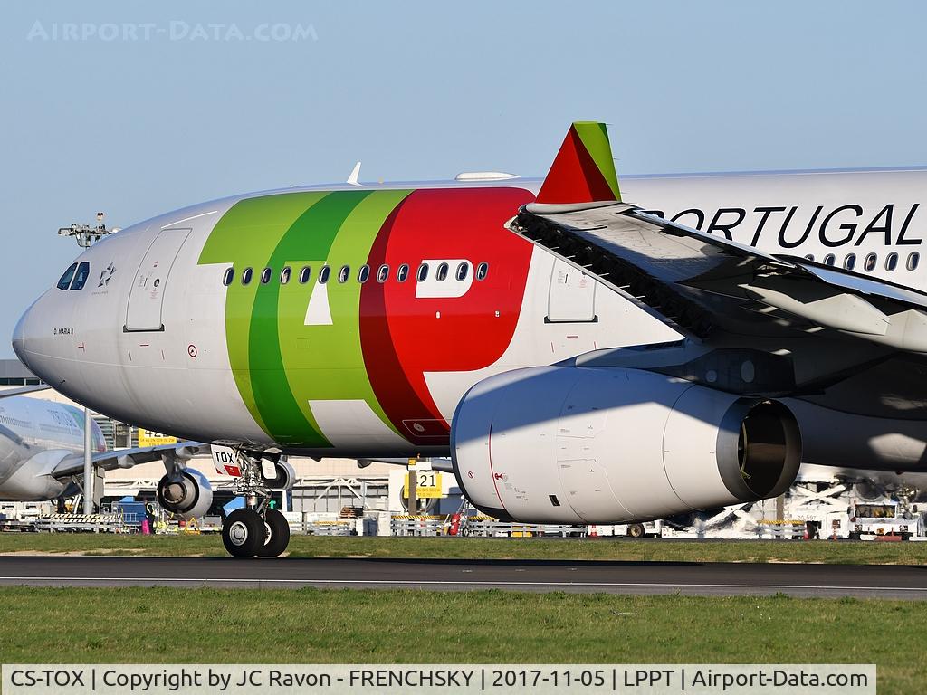 CS-TOX, 2009 Airbus A330-343E C/N 1015, TAP Air Portugal TP364 departure to London (LHR)