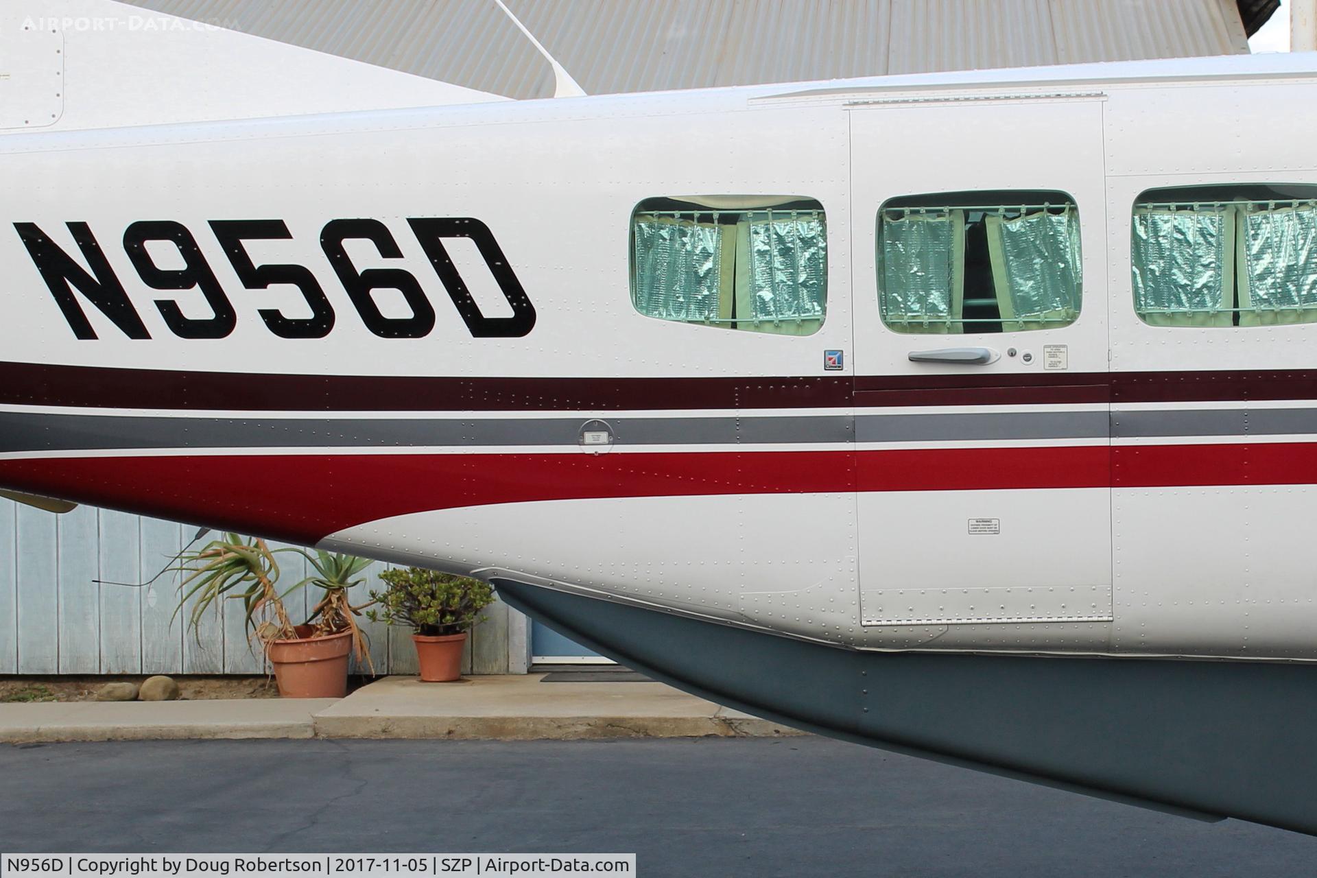 N956D, 2004 Cessna 208B C/N 208B1056, 2004 Cessna 208B TURBO CARAVAN, P&W(C)PT6A-114A Turboprop, 675 sHp, 12 seats, rear door