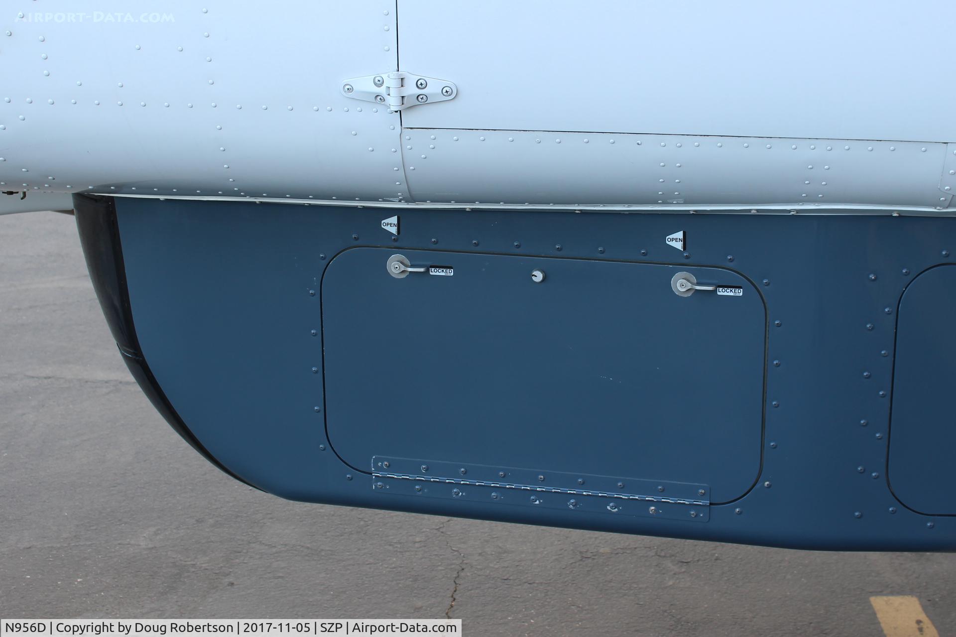 N956D, 2004 Cessna 208B C/N 208B1056, 2004 Cessna 208B TURBO CARAVAN, P&W(C)PT6A-114A 675 sHp, pannier forward storage doors-typical entire length