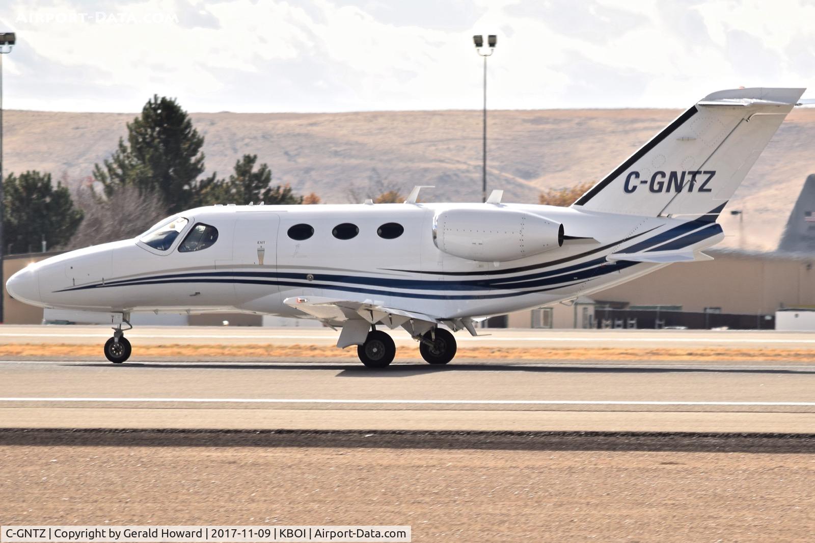 C-GNTZ, 2007 Cessna 510 Citation Mustang Citation Mustang C/N 510-0038, Landing roll out on RWY 10L.