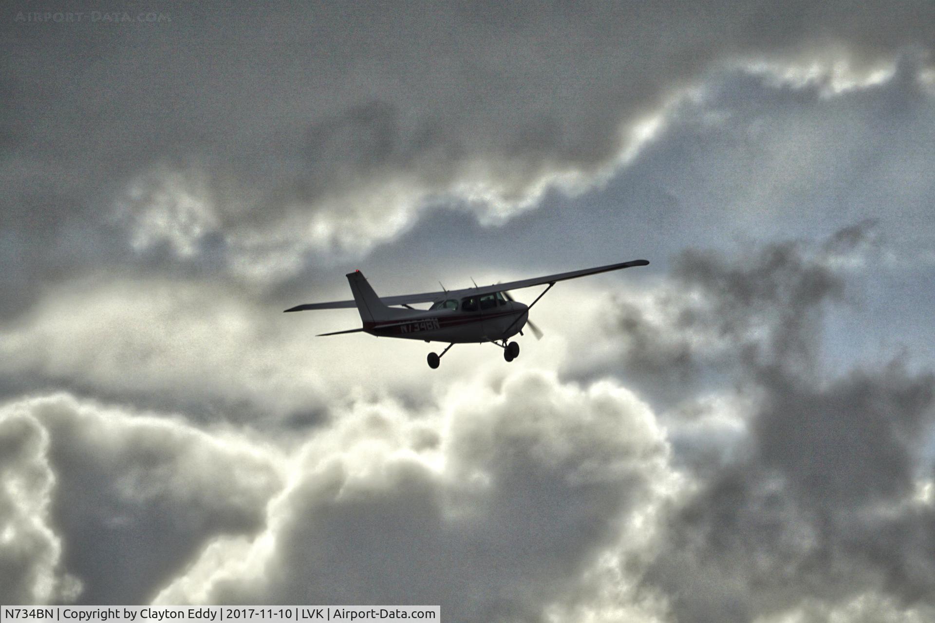N734BN, 1977 Cessna 172N C/N 17268727, Livermore Airport California 2017.