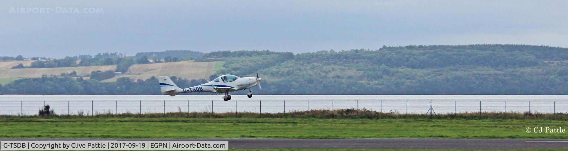 G-TSDB, 2015 Aquila AT01-100A C/N AT01-100A-330, Take off at Dundee