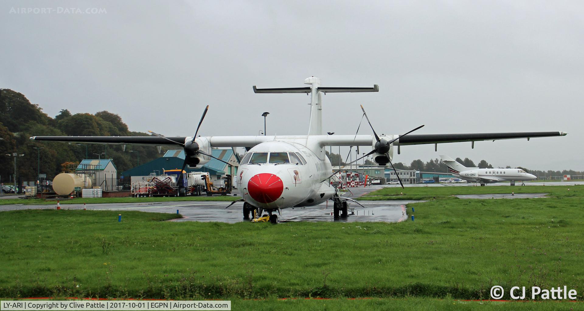 LY-ARI, 1986 ATR 42-312 C/N 012A, On duty at Dundee
