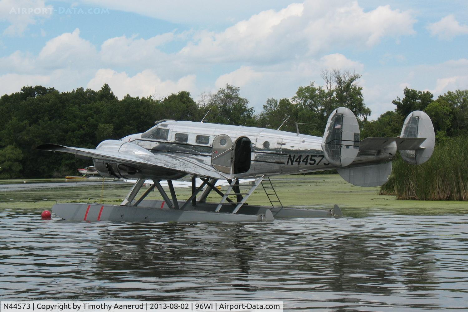 N44573, 1944 Beech C18S C/N 7678, 1944 Beech C18S, c/n: 7678