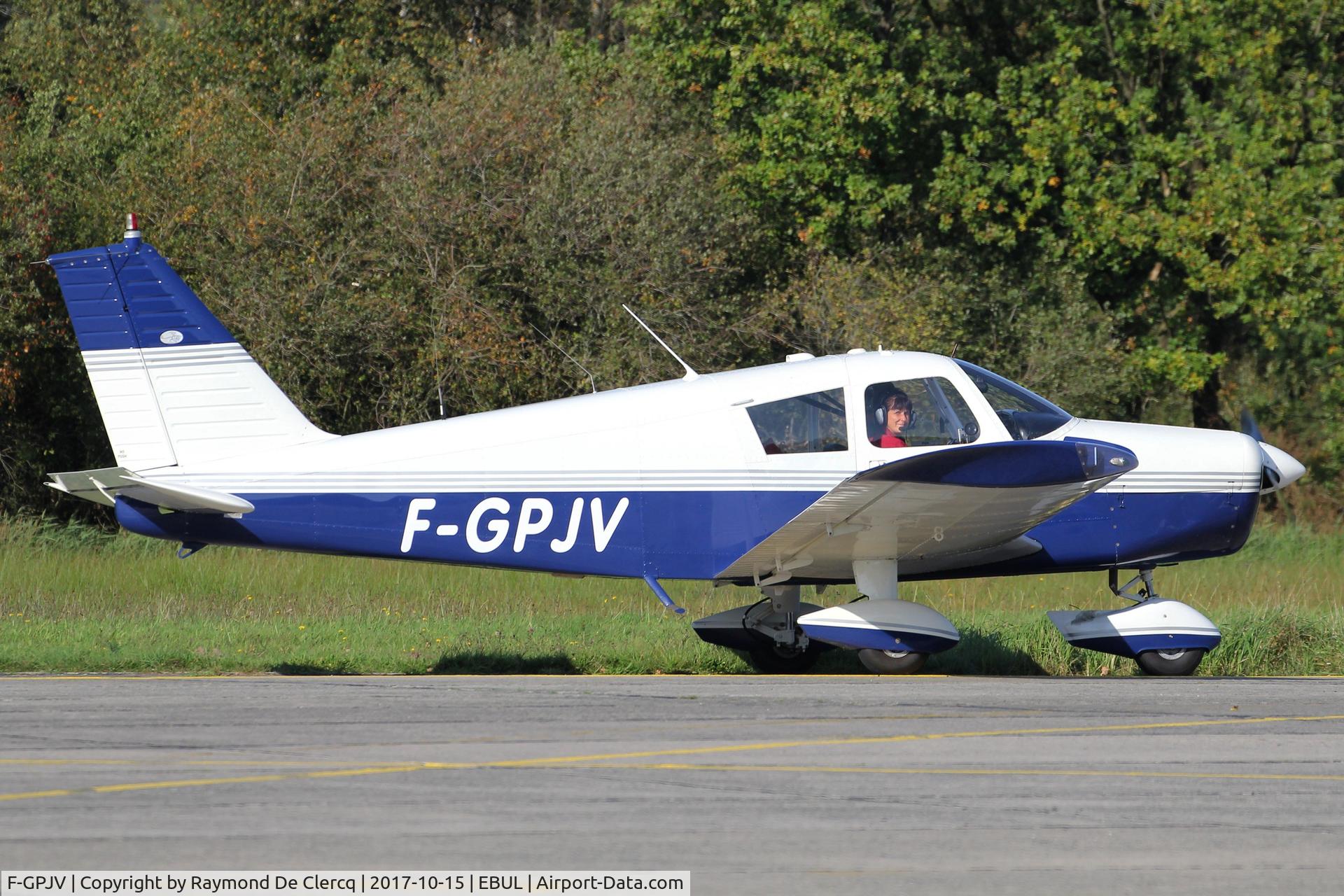 F-GPJV, 1967 Piper PA-28-140 Cruiser C/N 28-22942, Visitor at Ursel.