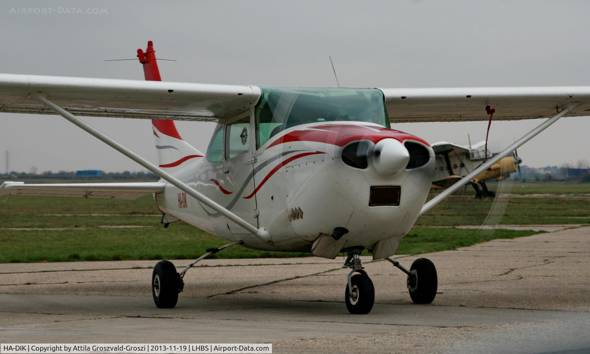 HA-DIK, Cessna 182K Skylane C/N 18258466, Budaörs Airport, Hungary