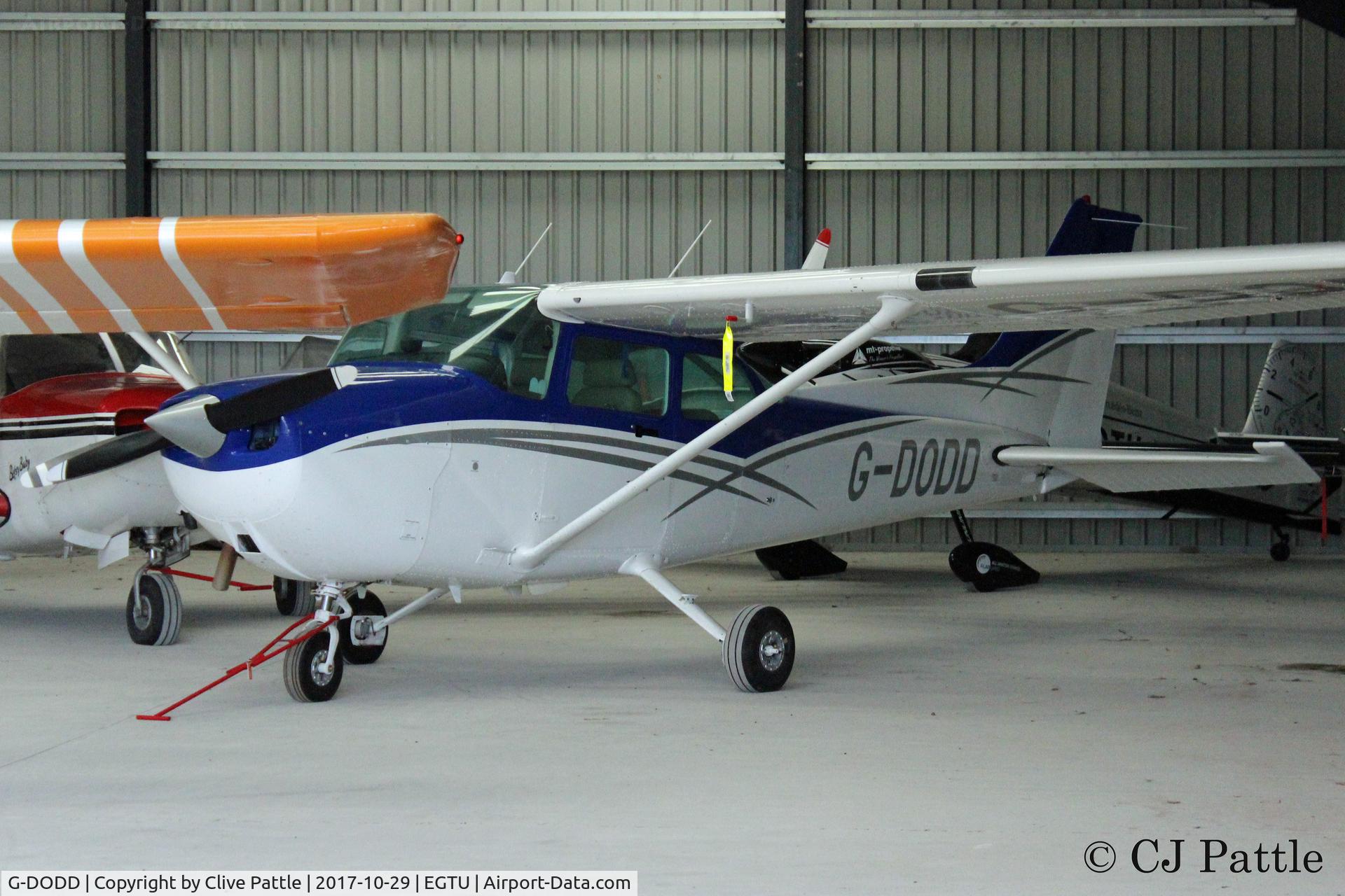 G-DODD, 1982 Reims F172P Skyhawk C/N 2175, Hangared at Dunkeswell
