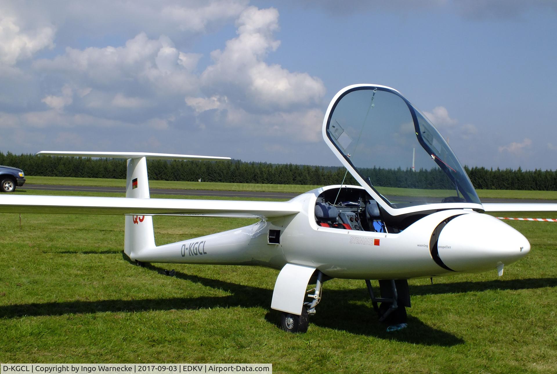D-KGCL, Stemme S10-VT C/N Not found D-KGCL, Stemme S-10VT at the Dahlemer Binz 60th jubilee airfield display