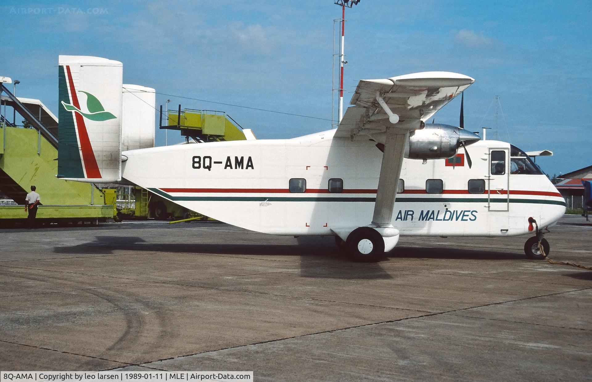 8Q-AMA, 1981 Short SC-7 Skyvan 3-100 C/N SH.1975, Male Maldives 11.1.1989