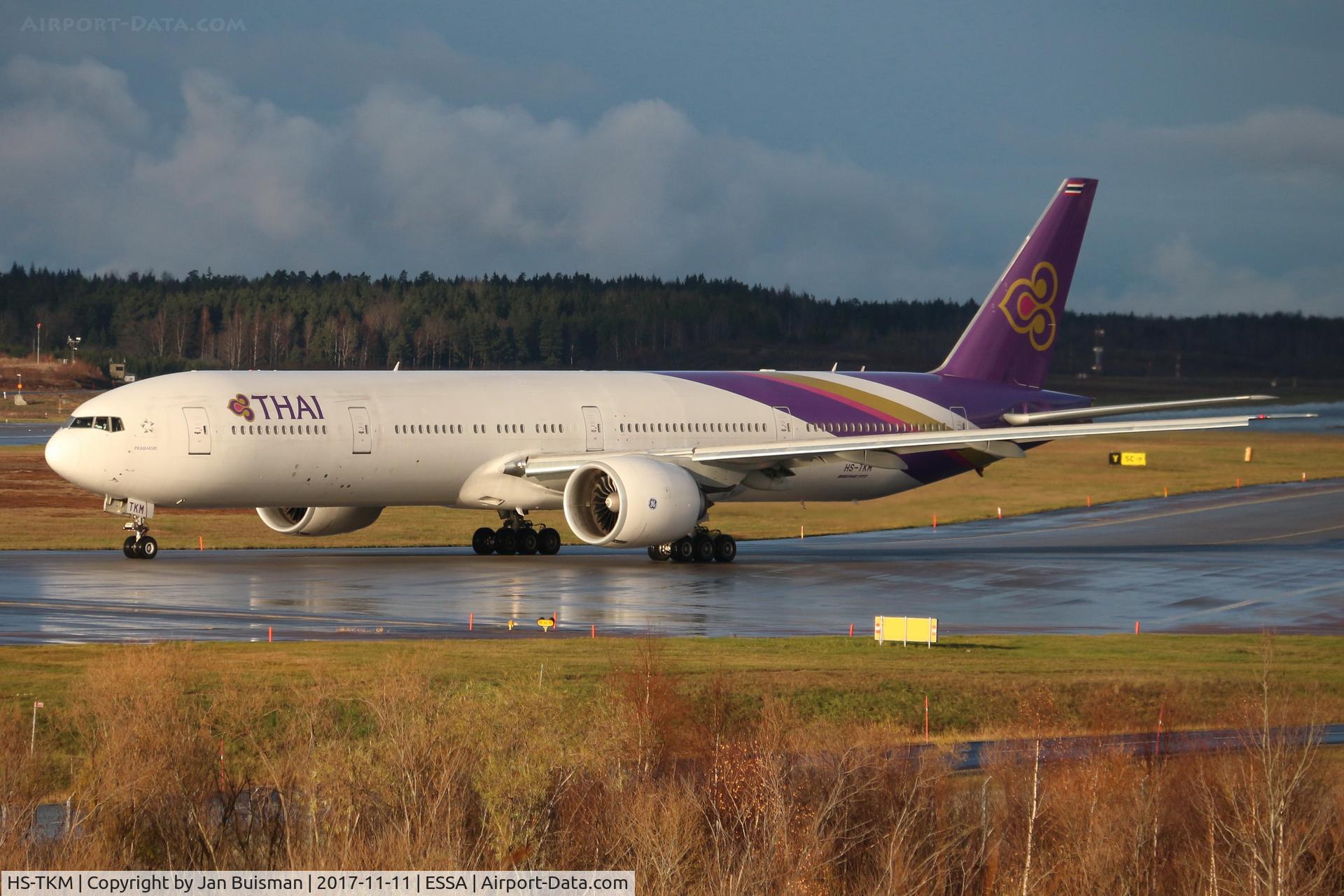 HS-TKM, 2013 Boeing 777-3AL/ER C/N 41522, Thai