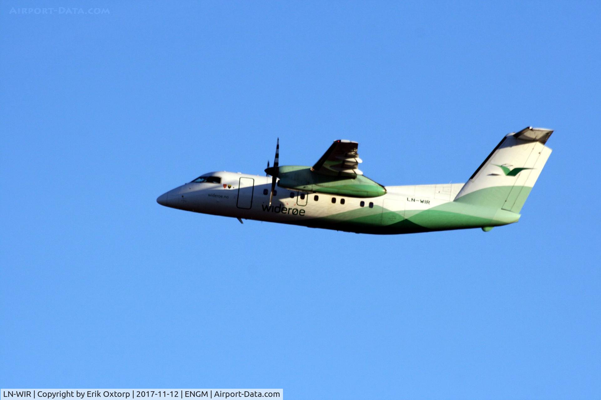 LN-WIR, 1991 De Havilland Canada DHC-8-103A Dash 8 C/N 273, LN-WIR taking off OSL