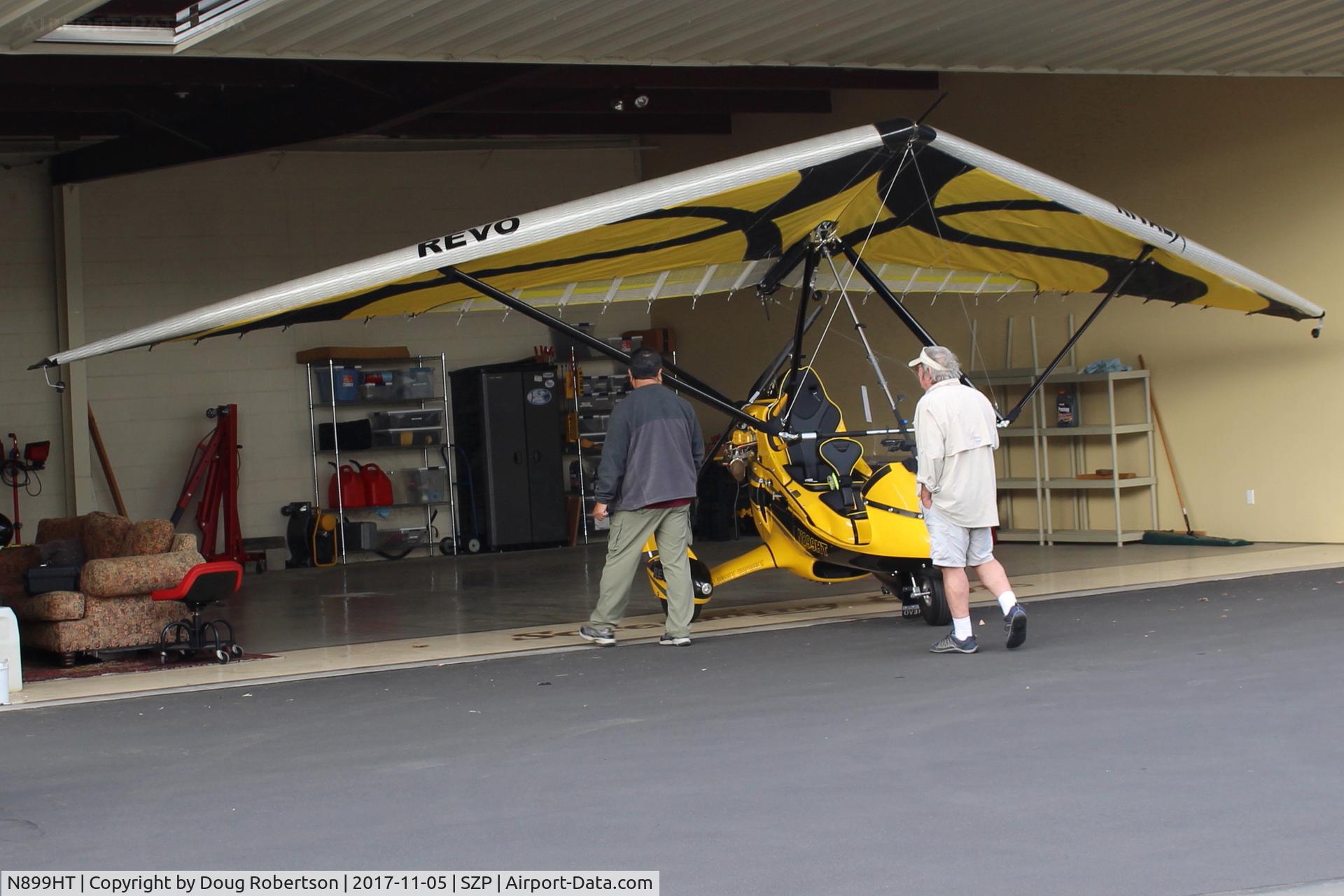 N899HT, 2016 Evolution Trikes Revo C/N 000618, 2016 Evolution Aircraft REVO RIVAL X, Rotax 912ULS 100 Hp pusher, weight-shift control LSA-production aircraft is quite the attraction