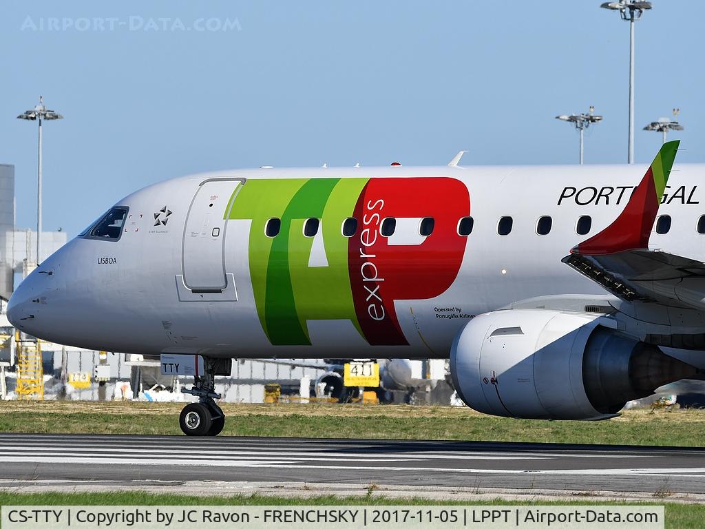 CS-TTY, 2013 Embraer 195AR (ERJ-190-200IGW) C/N 19000609, TAP EXPRESS 