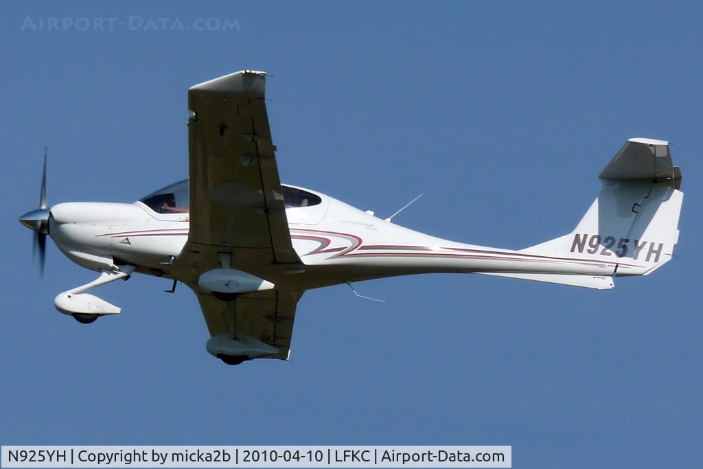 N925YH, 2008 Diamond DA-40 Diamond Star C/N 40.925, Take off
