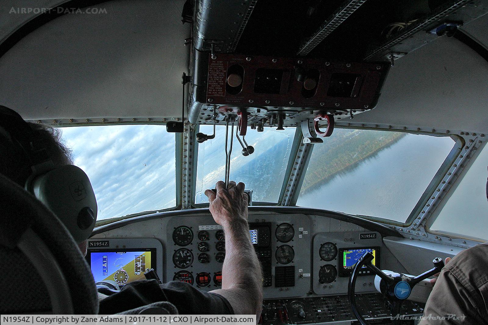 N1954Z, 1954 Grumman HU-16C (UF-1G) Albatross C/N G-369, Flying over Lake Conroe, Texas preparing for a water landing!